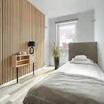 Apartment Park By Platinum